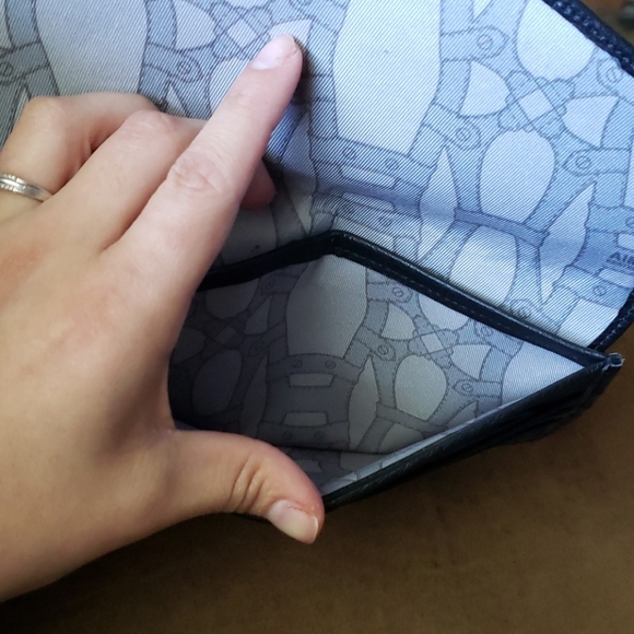 Amee  wallet - Picture 4 of 4